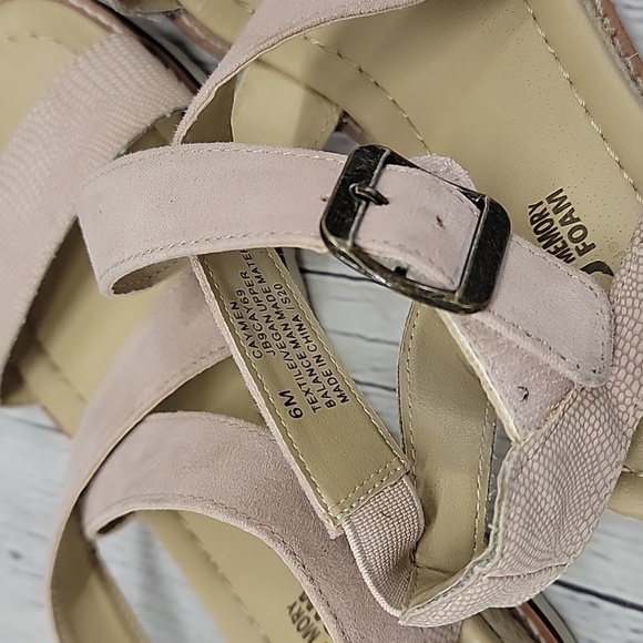 JBU Memory Foam Sandals Desert Pink Size 6 Medium - Picture 2 of 5